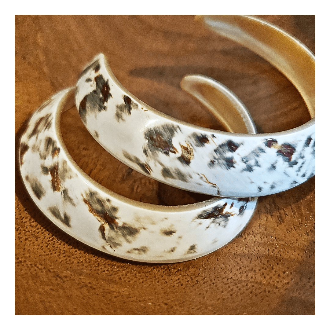 4 Troca Shell Bangles- Natural Pattern - Image 1